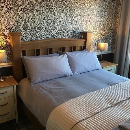 The White Hart Pub And Rooms Cranleigh Luaran gambar