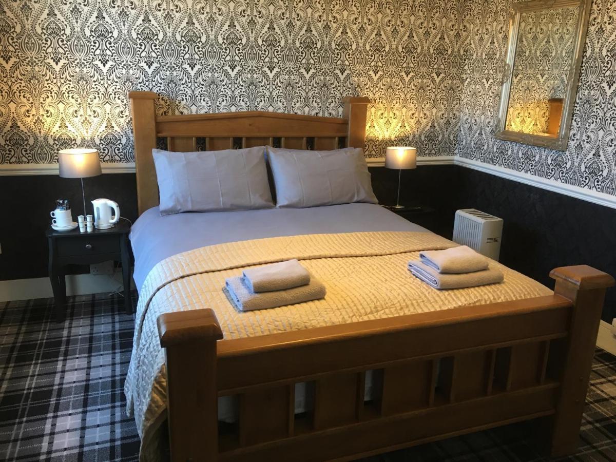 The White Hart Pub And Rooms Cranleigh Luaran gambar