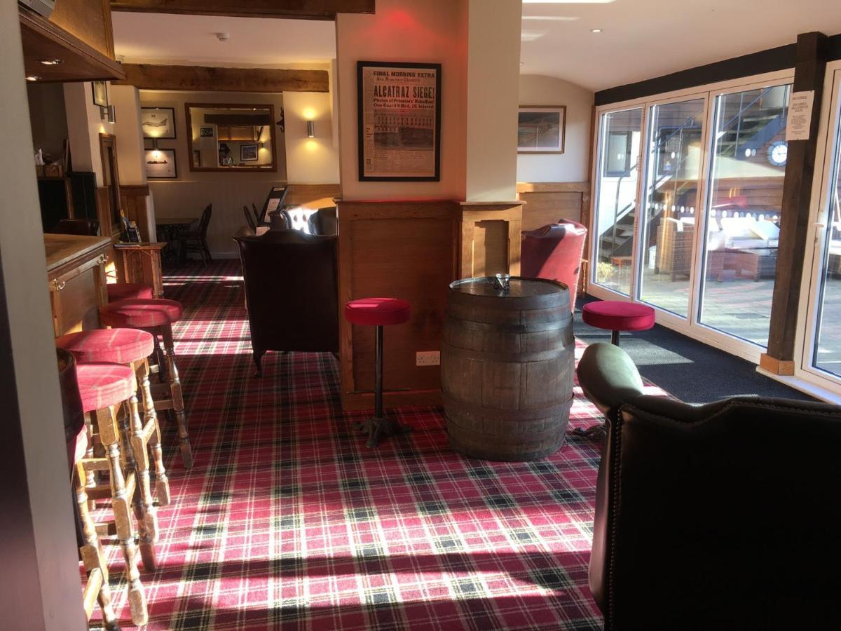 The White Hart Pub And Rooms Cranleigh Luaran gambar
